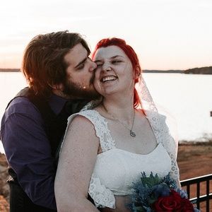 Meet your Posher, Liz